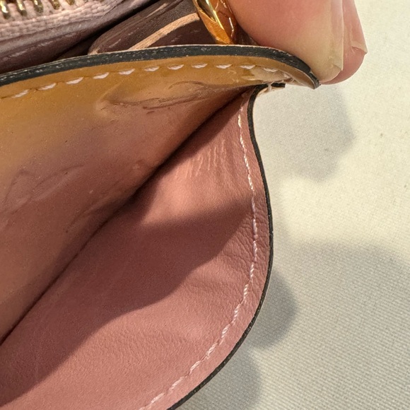 Authentic Louis Vuitton Sarah vernis wallet - Picture 14 of 14